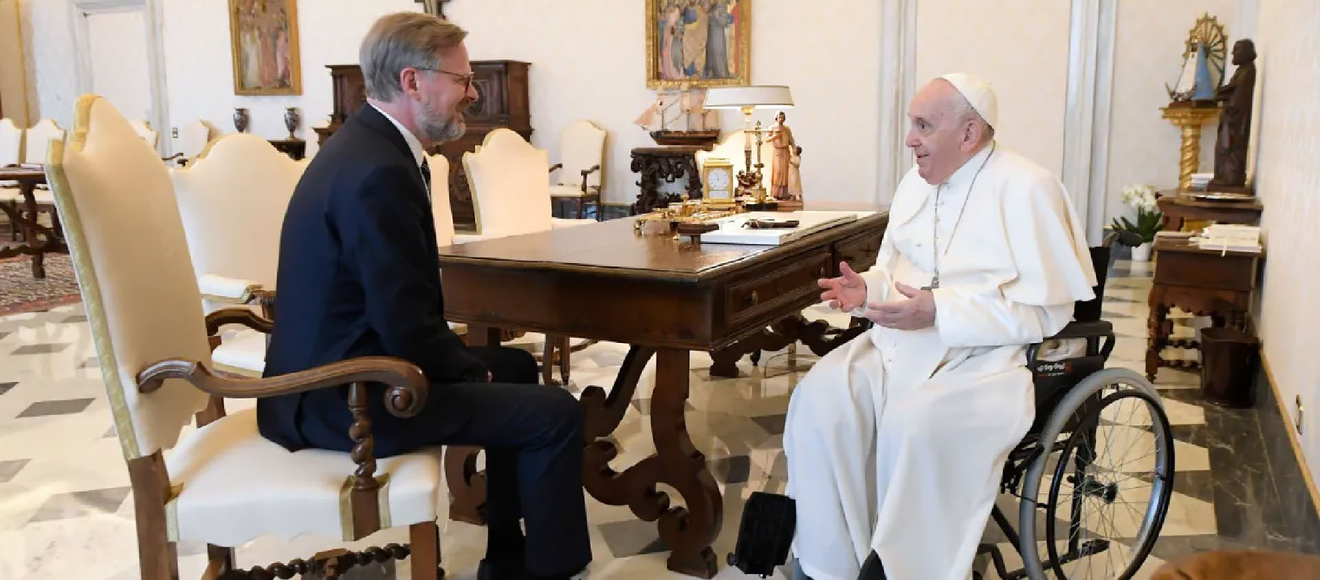 «Le pape François a exprimé un très grand soutien au peuple ukrainien et à sa juste lutte», a affirmé le Premier ministre tchèque | © Compte Twitter Petr Fiala