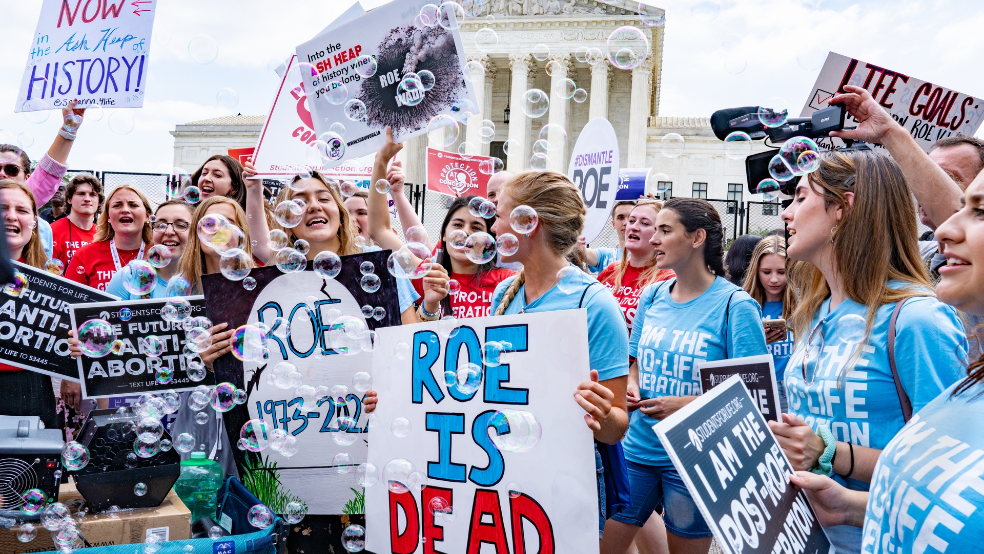 Manifestantes 'pro-life' devant la  Cour Suprême | Flickr Victoria Pickering CC-BY-SA-2.0

