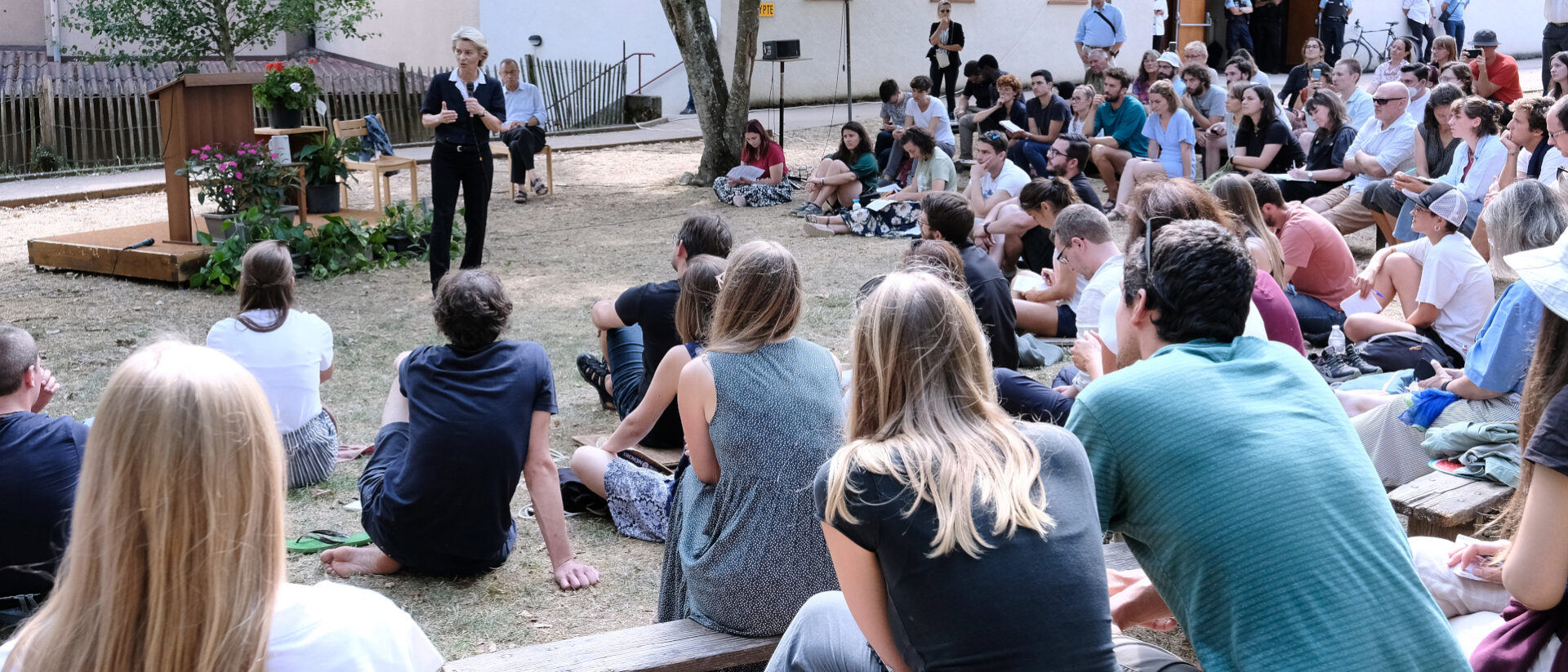 Ursula Von der Leyen, présidente de la Commission européenne, a passé deux jours avec les jeunes de Taizé | © Oliver Sittel