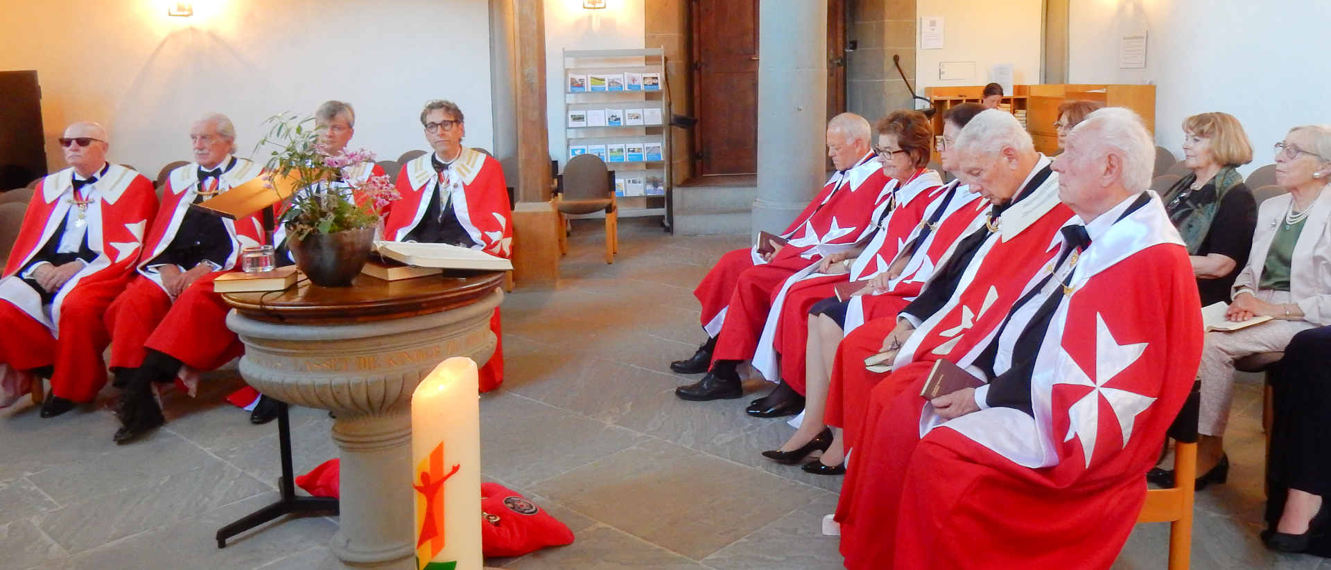 Les membres de l'"Order of Saint John of Jerusalem, Knights Hospitaller (Malta)" réunis à l'église de Greifensee (ZH) | DR