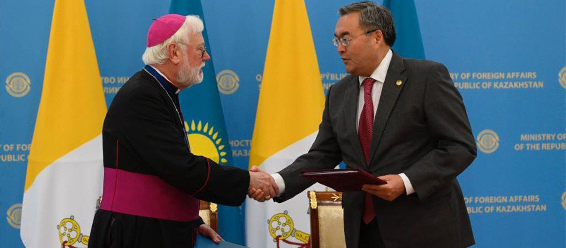 L'accord signé aujourd'hui complète  l’accord bilatéral signé en 1998 entre les deux États | © Vatican News