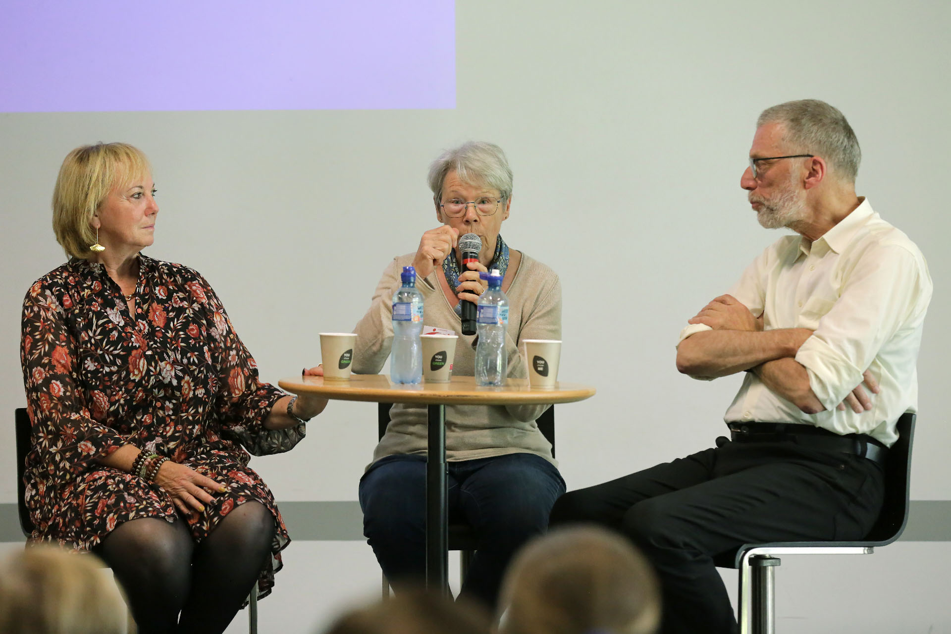 Lausanne le 7 octobre 2022. Journée de travail sur les abus sexuels en Église à l'UNIL. (de g. à dr.) Sylvie Perrinjaquet, Marie-Joe Aeby et Peter Von Sury | © Bernard Hallet  