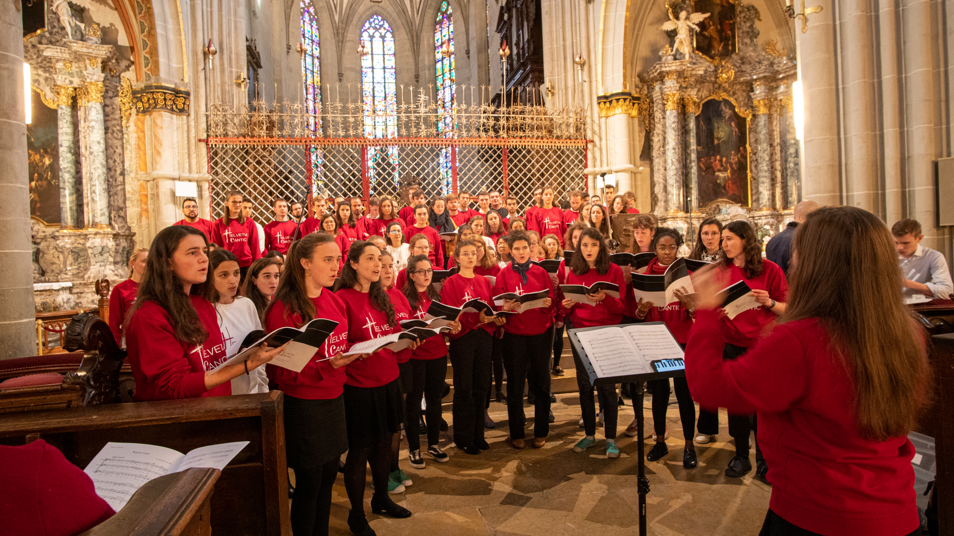 Chanter c'est s'exprimer par tout son corps  |  ©  Maurice Page