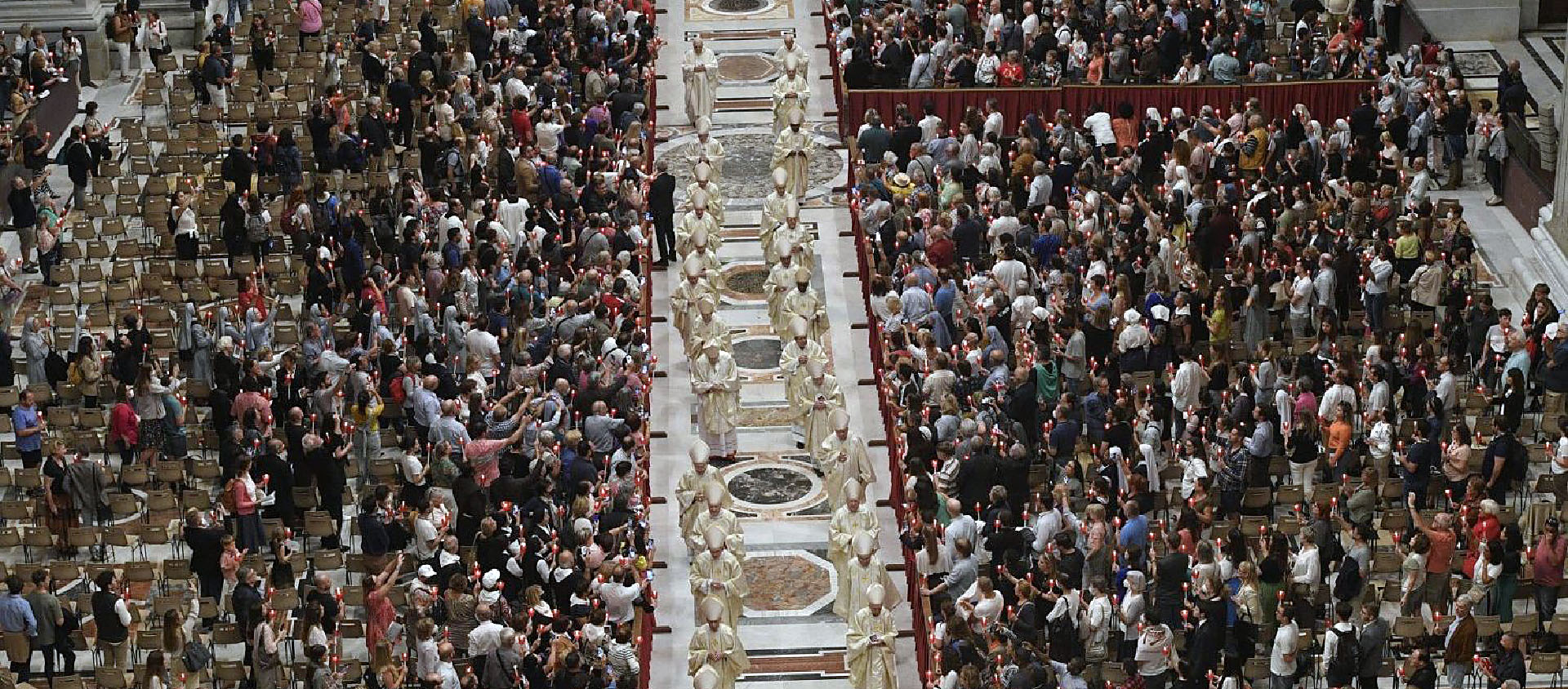 Une centaine de cardinaux et évêques ont participé à la messe des 60 ans du Concile Vatican II | © Vatican Media