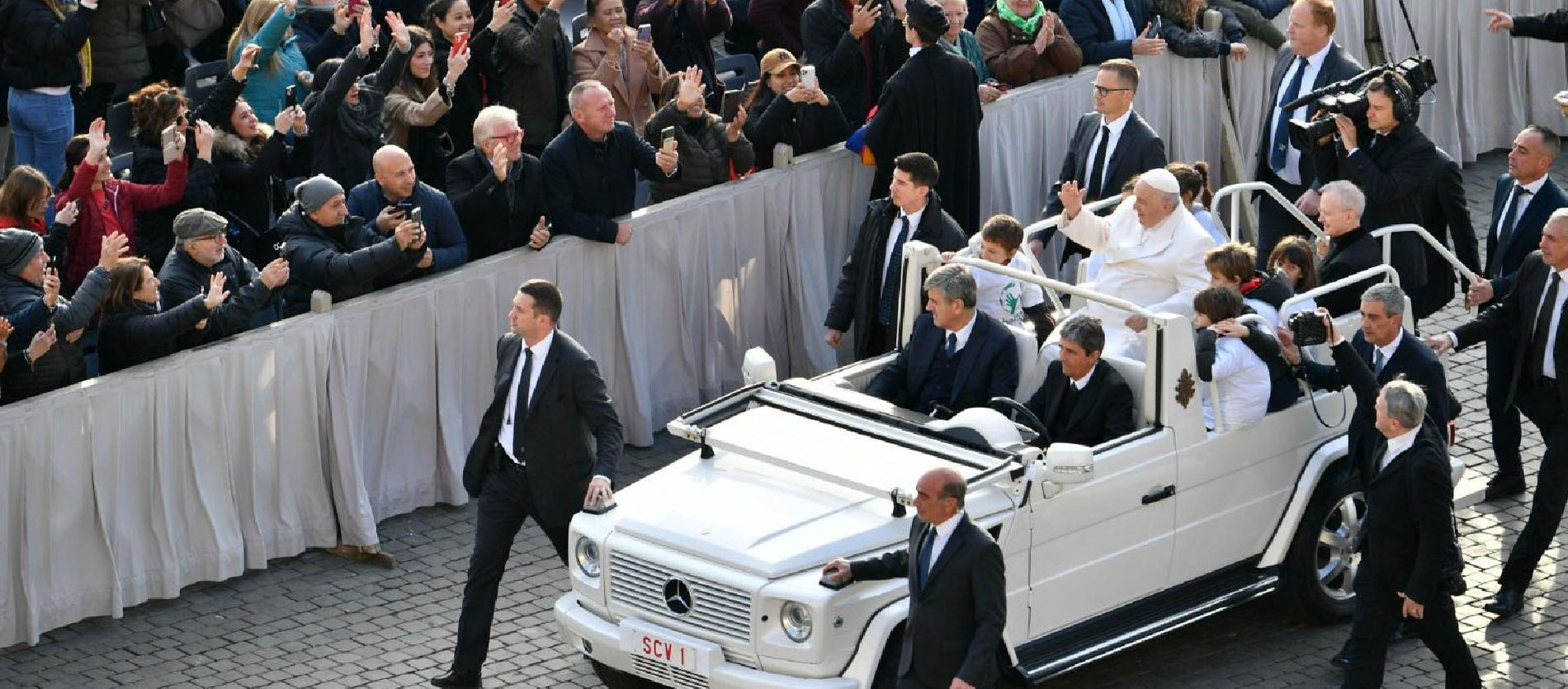 "Le début d’une pensée, d’une méditation, doit être sincère et non 'une fuite'", a expliqué le pape | © Vatican Media