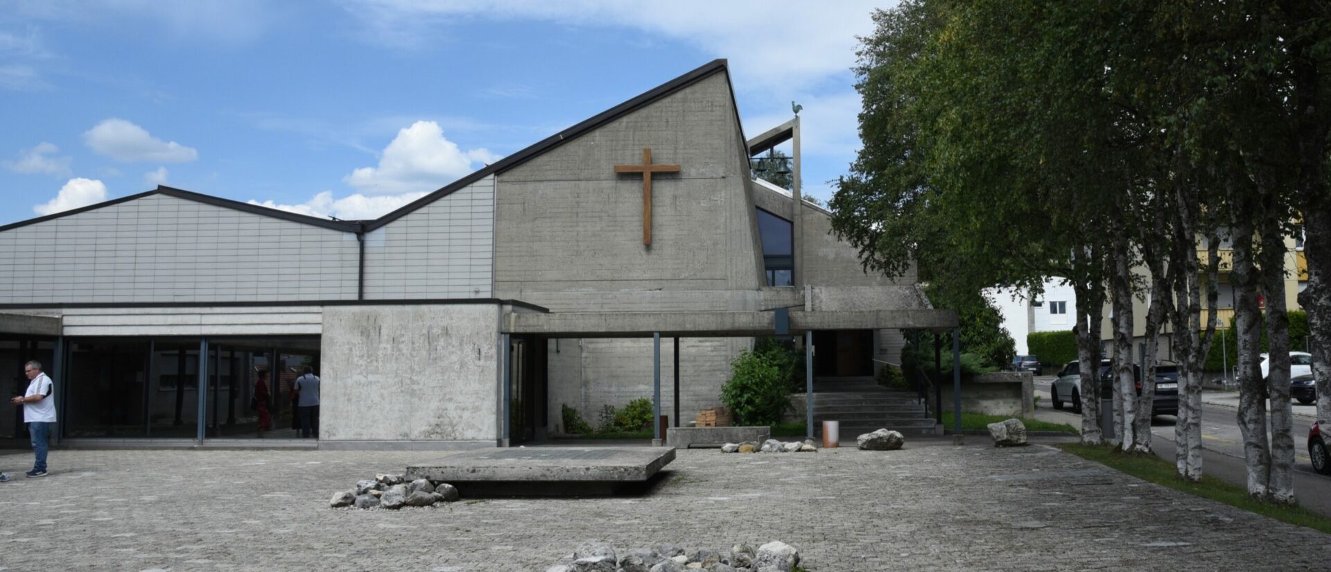 Le projet communautaire de l'UP des Montagnes neuchâteloises fonctionne très bien | photo: l'église Notre-Dame de la Paix, à La Chaux-de-Fonds © Raphaël Zbinden