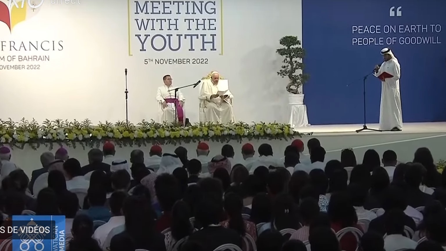 Rencontre du Pape avec les jeunes dans une école à Bahreïn | capture d'écran Vatican media