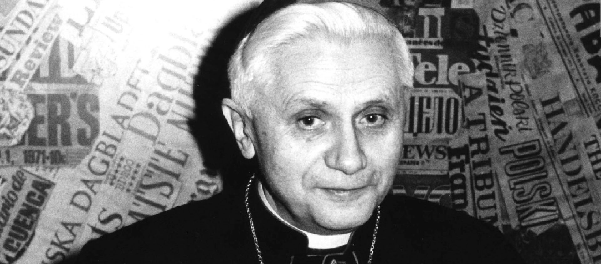 Le cardinal Joseph Ratzinger, ici en mars 1987, chef de la Congrégation pour la doctrine de la foi | © Keystone/AP Photo/Giulio Brogli)