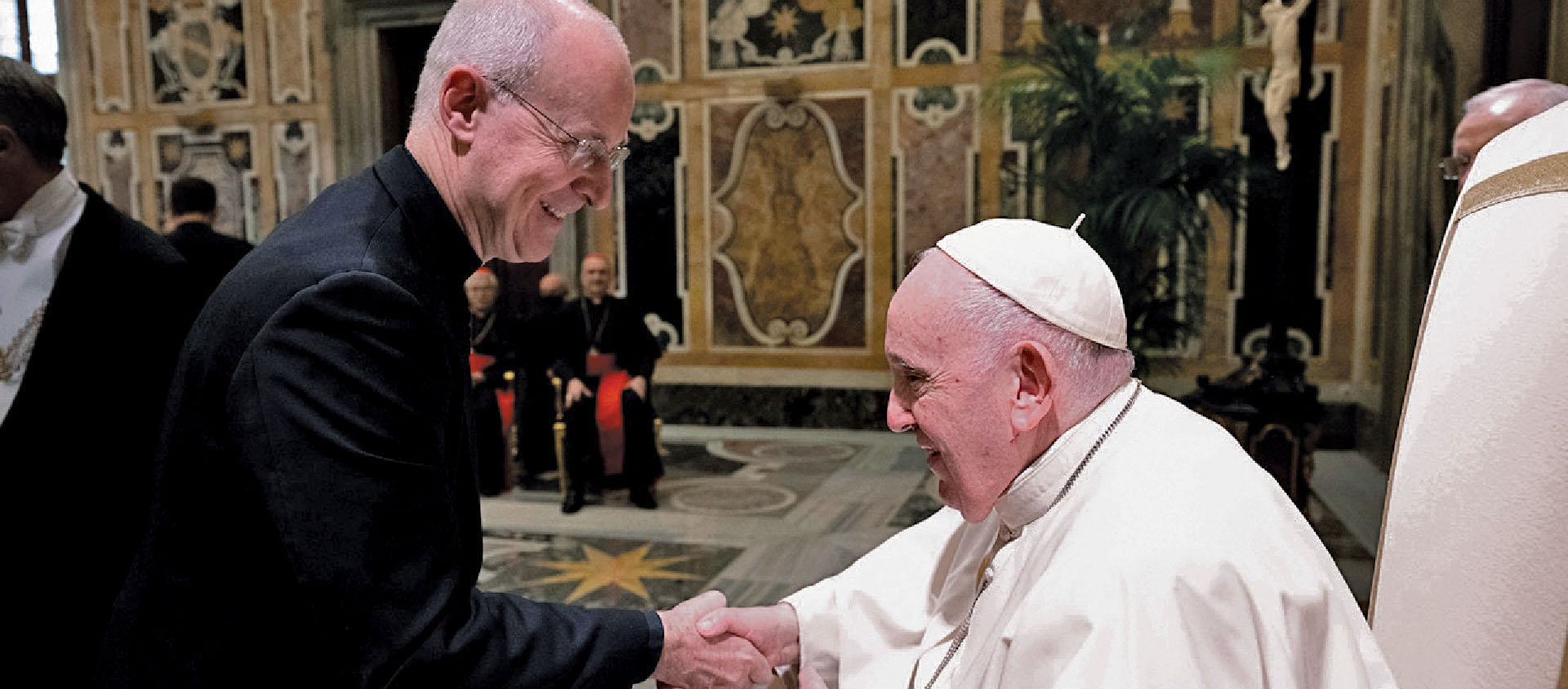 Le Père James MArtin avec le pape en novembre 2022 | © Vatican Media