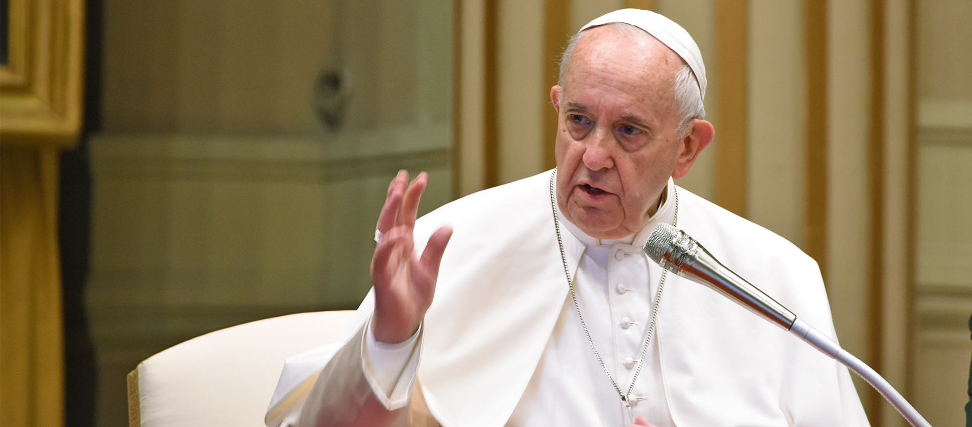 Le pape François a aussi salué la «persévérance, même à l’heure de l’épreuve», du cardinal Pell | © Grégory Roth