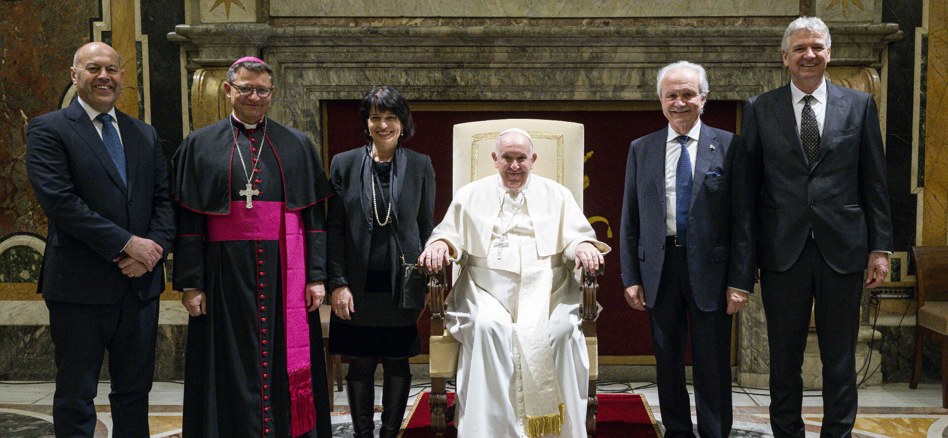 Le pape François a reçu la Fondation pour la reconstruction de la Garde suisse| © Fondation pour la reconstruction de la caserne