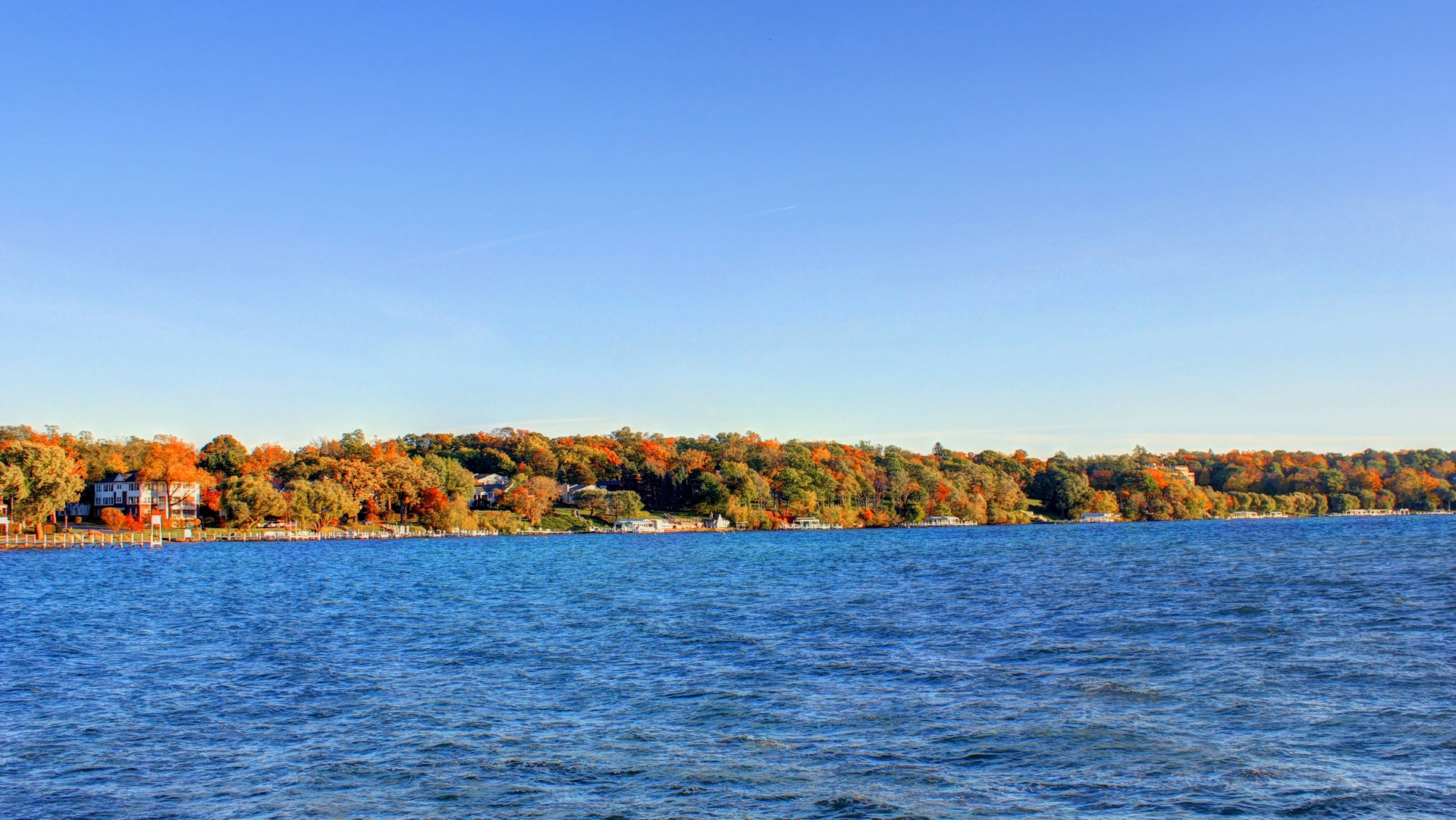 Le lac Geneva dans le Wisconsin est  un lieu de villégiature apprécié | domaine public