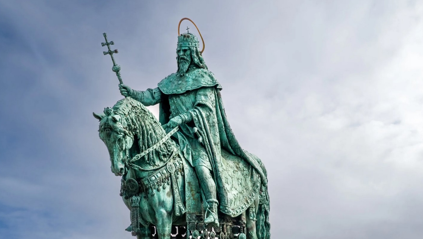 Statue du roi saint Etienne de Hongrie à Budapest | ©️ Wikicommons/Ermell