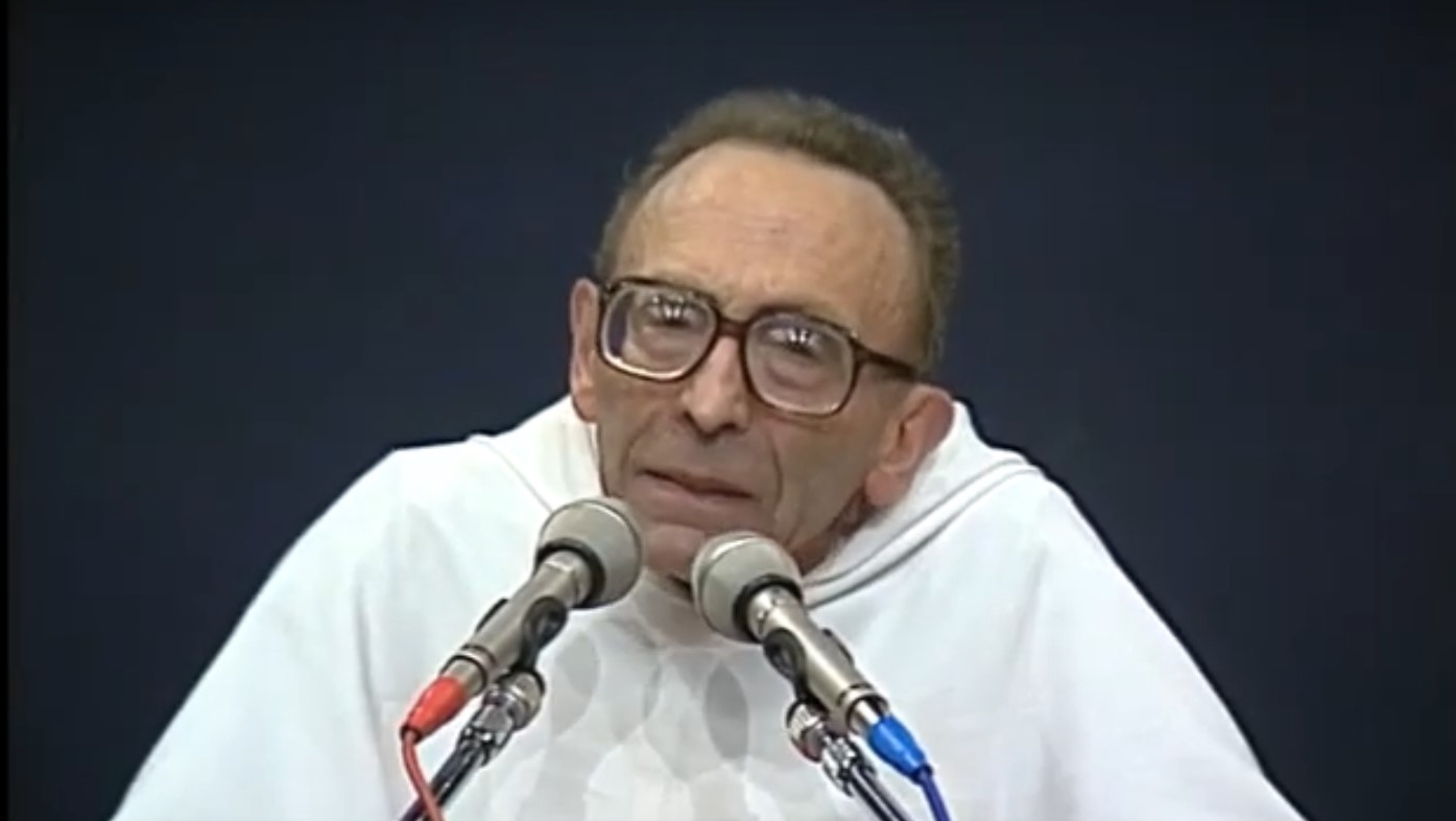 Le Père Marie-Dominique Philippe lors d'une conférence en 1992 | capture d'écran Youtube