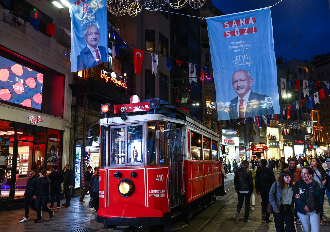 Campagne présidentielle en Turquie. Portrait de Kemal Kilicdaroglu, candidat de l'opposition, mai 2023, Istanbul | © Keystone/EPA/SEDAT SUNA