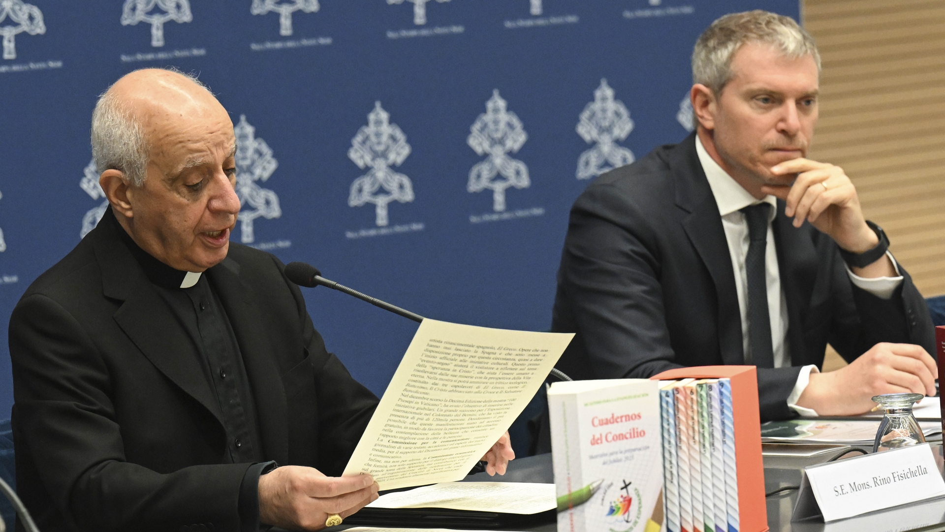 Mgr Fisichella présente les enjeux du Jubilé 2025 | Vatican Media 