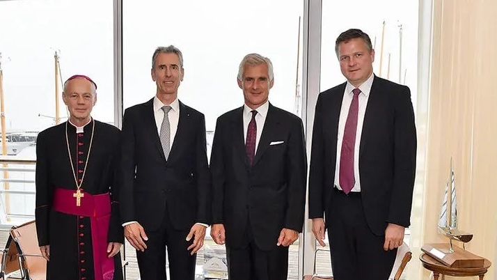 Le pape François accepte la renonciation du nonce à Monaco Portail