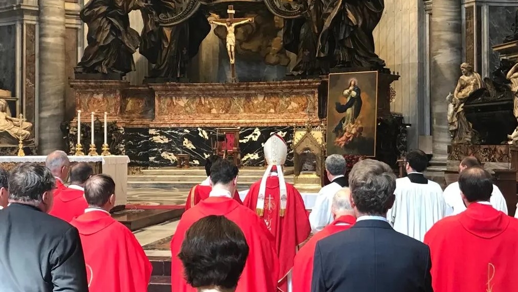 Messe pour la France à l'autel de la chaire de Saint-Pierre | © I.MEDIA