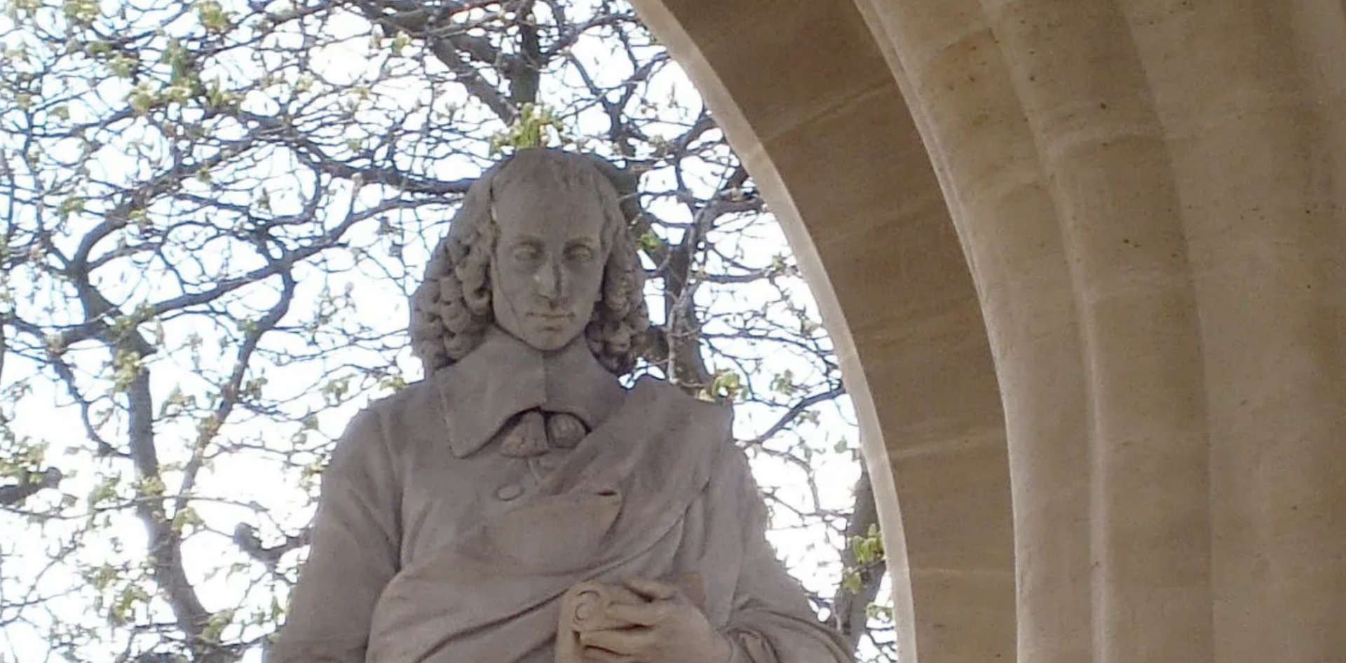 Statue de Blaise Pascal par Jules Cavelier (1857) sous la Tour Saint-Jacques à Paris | © LPLT / Wikicommons