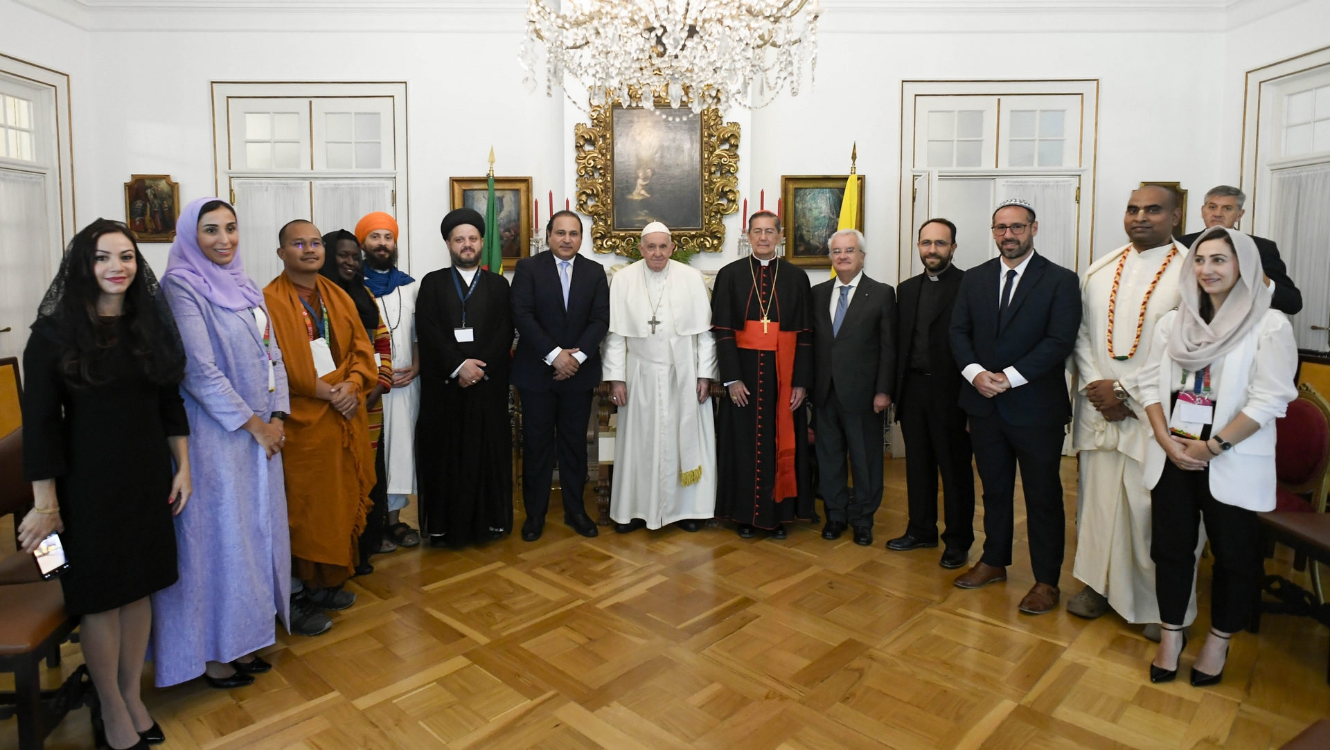 Rencontre interreligieuse pour le pape François à Lisbonne | Vatican Media