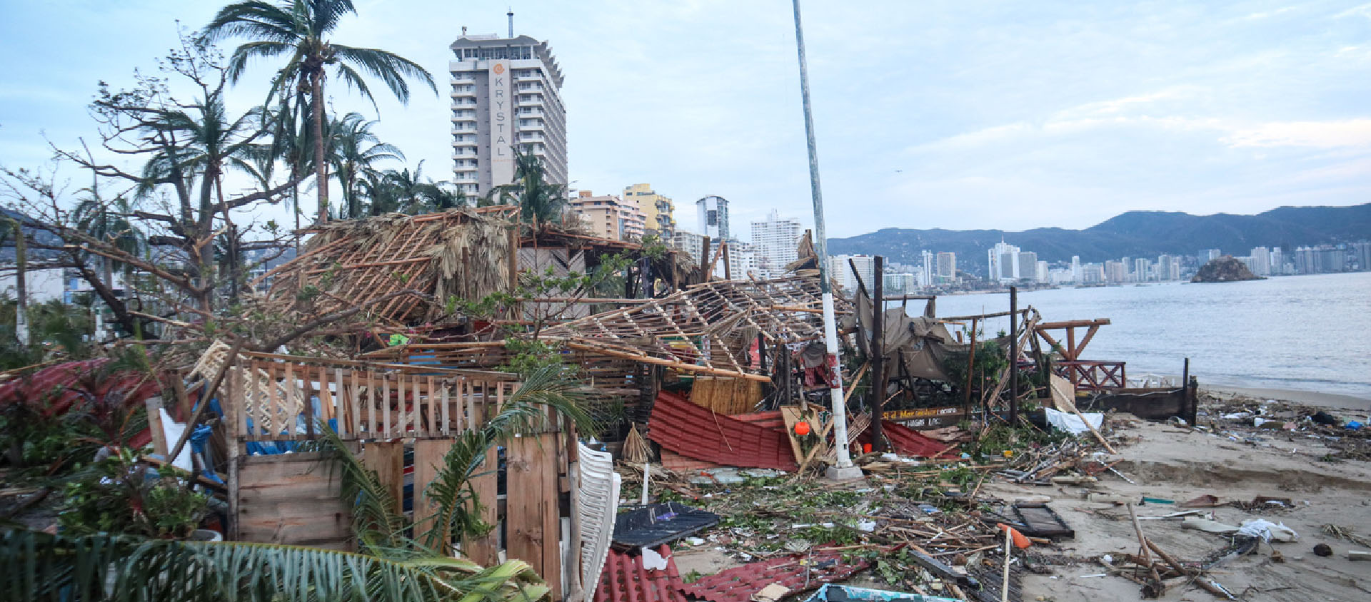 Otis, ouragan de catégorie 5 - extrêmement dangereux, a touché terre tôt mercredi avec des vents soutenus de près de 270 km/h et des rafales pouvant atteindre 330 km/h | © Keystone/DPA/Eduardo Guerrero