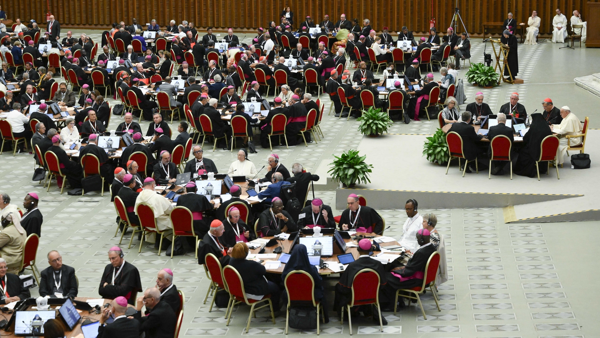 Les tables rondes du Synode | © Vatican Media