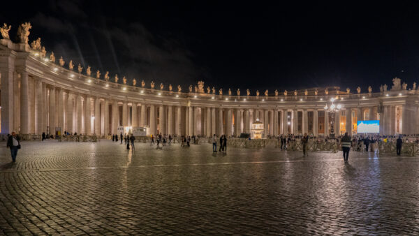 La place Saint-Pierre de Rome | ©  Maurice Page