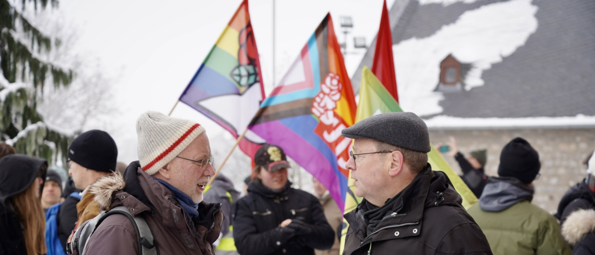 Mgr Georg Bätzing (à d.) a participé le 20 janvier 2024 à une manifestation anti-extrême droite | © S.Schnelle/Bistum Limburg