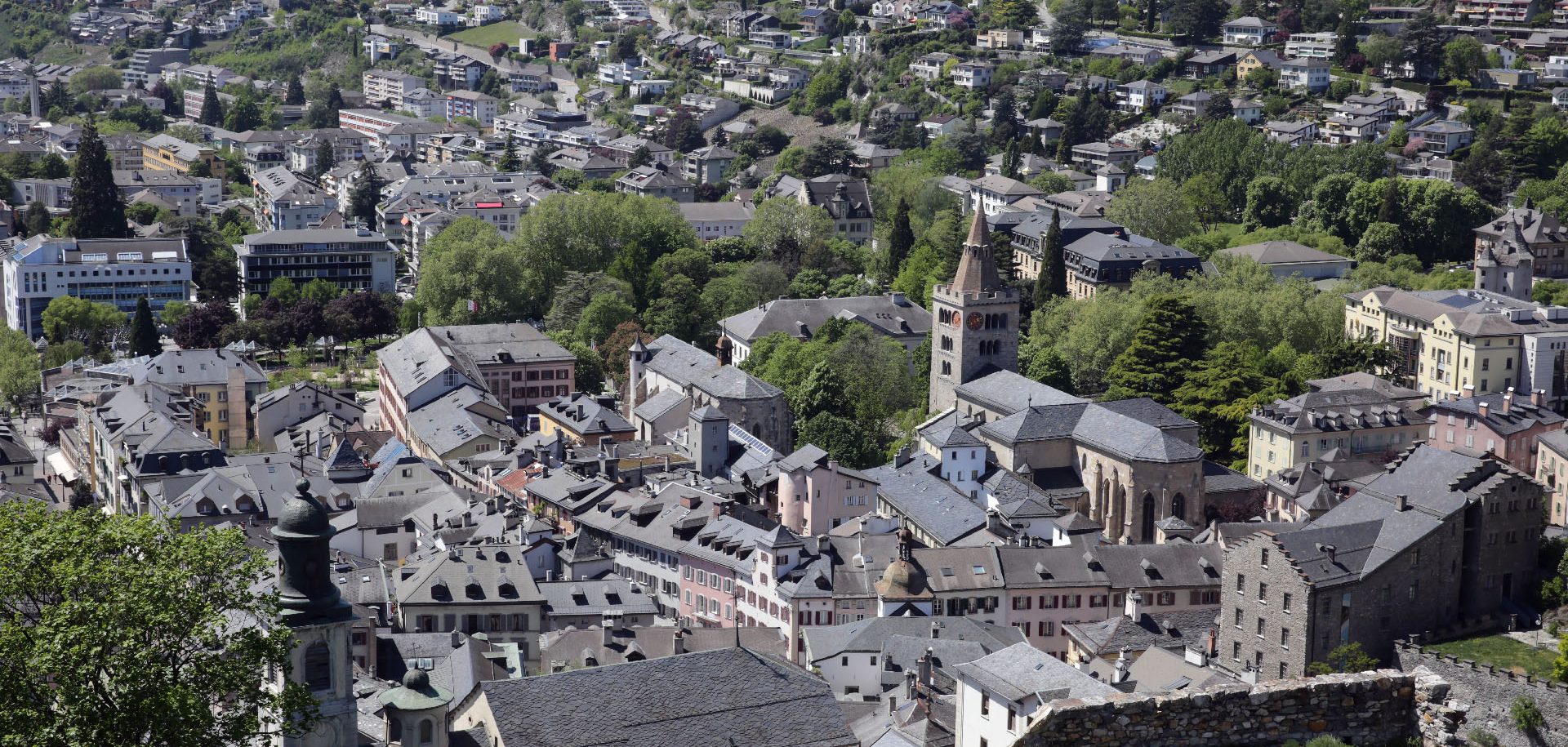 La ville de Sion, autour de la cathédrale Notre-Dame | © Bernard Hallet