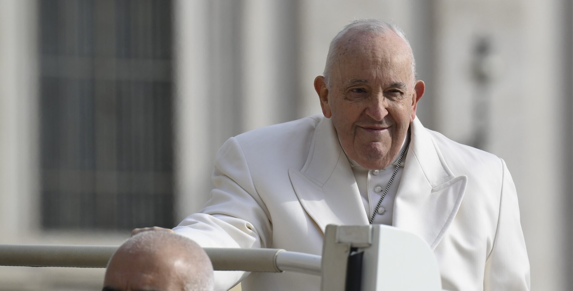 Le pape sur la Place St-Pierre, 13 mars 2024 | © Vatican media