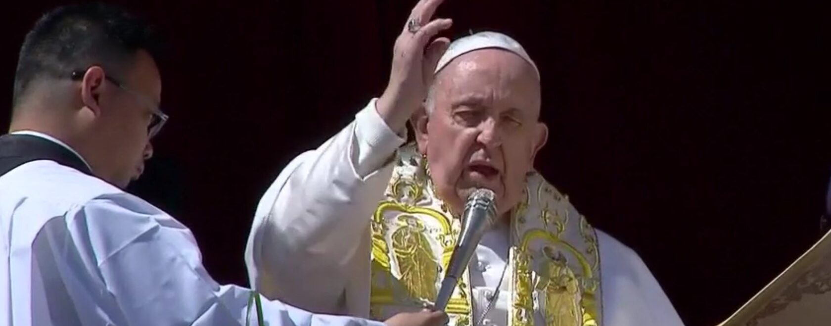 La bénédiction Urbi et Orbi du pape François, à Pâques 2023 | capture d'écran RTS