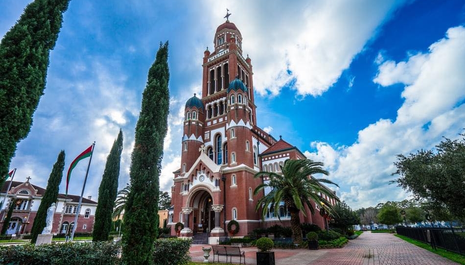 La cathédrale St-Jean à Lafayette, en Louisianne | capture d'écran Facebook