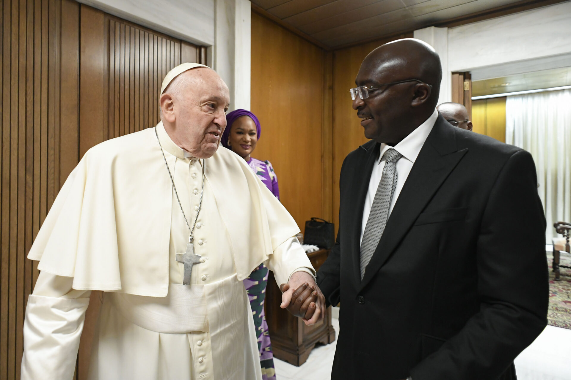 Le pape François et le vice-président du Ghana, Mahamudu Bawumia, 24 avril 2024 | © Vatican Media