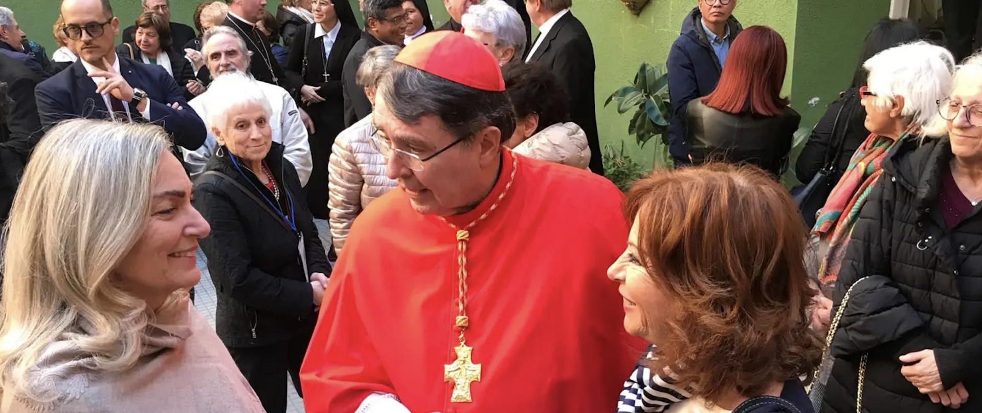 Le cardinal Christophe Pierre a pris possession de sa paroisse romaine de San Benedetto fuori Porta San Paolo, le 21 avril 2024 | © Hughes Lefèvre/IMEDIA