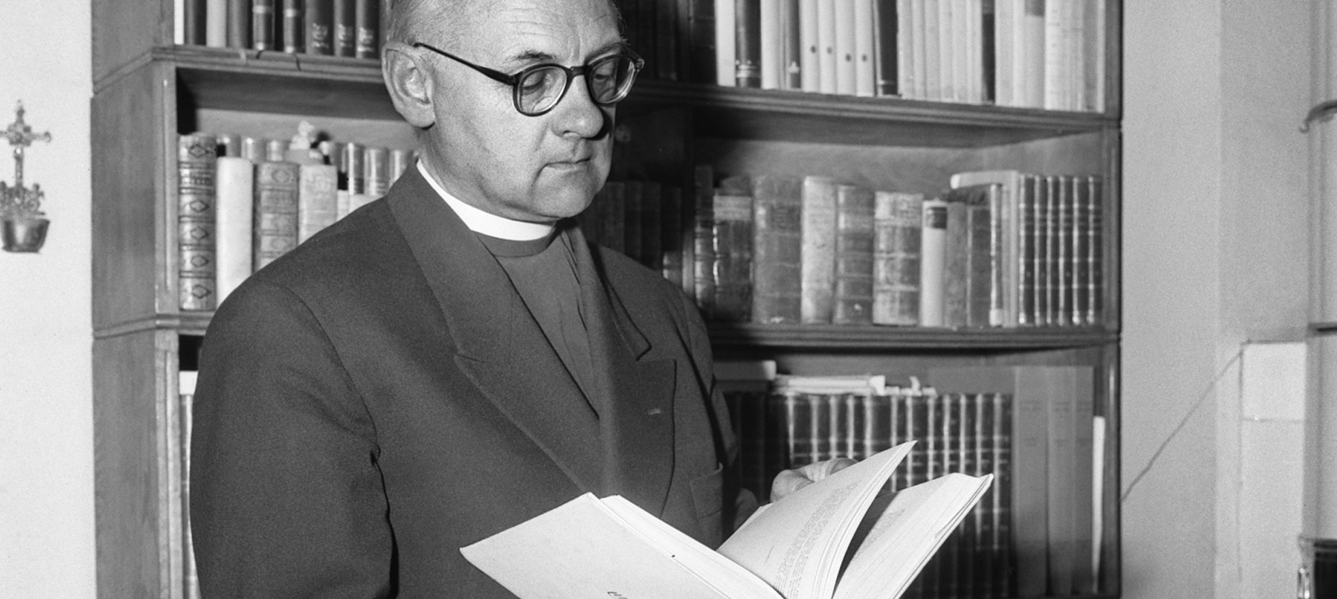 La pensée du théologien lucernois Hans Urs von Balthasar (1905-1988) a eu une grande influence sur les papes | © Keystone/Photopress-Archiv-str