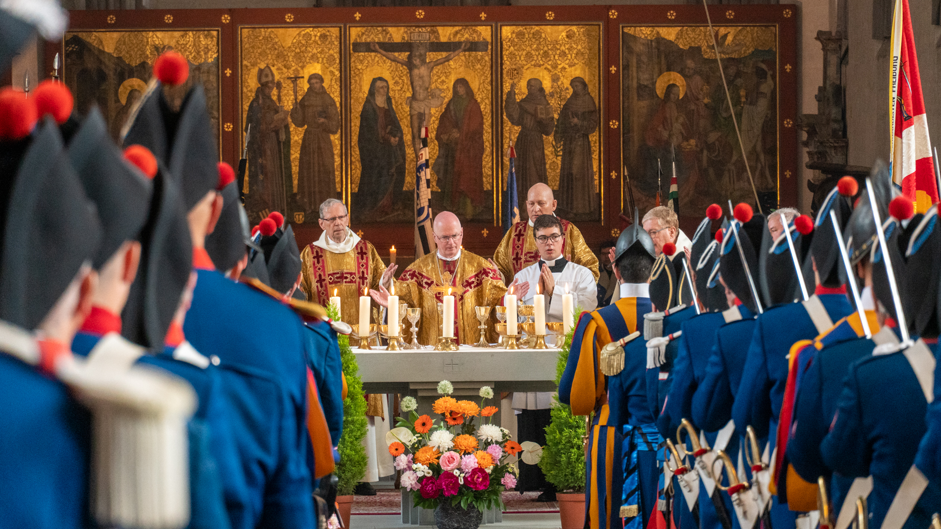 La célébration de la Fête-Dieu a rassemblée tout Fribourg à l'église des Cordeliers | © Maurice Page 