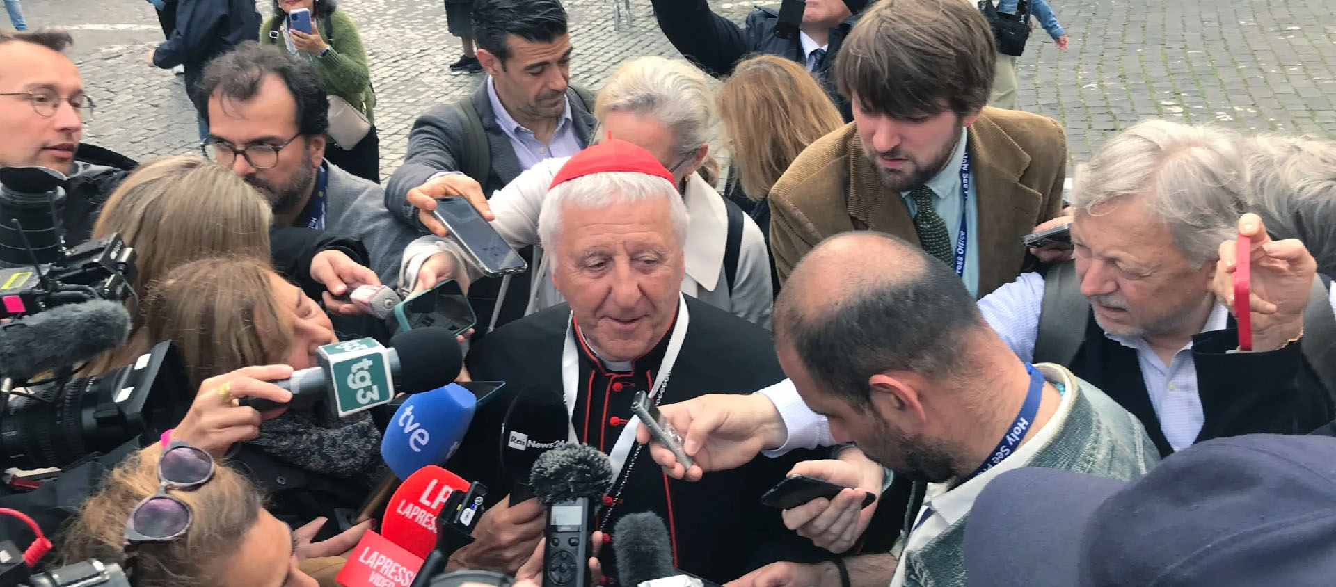 La période de la mort du pape François et du conclave a mobilisé la presse mondiale | © Hugues Lefèvre/IMEDIA