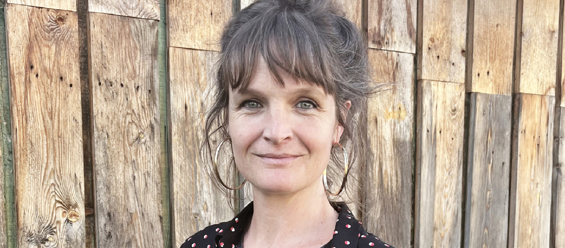 Pour Charlotte Luyckx, l'écoféminisme vise à promouvoir des formes de sacré qui sont plus inclusives et moins hiérarchiques | © Ed. de l'Atelier