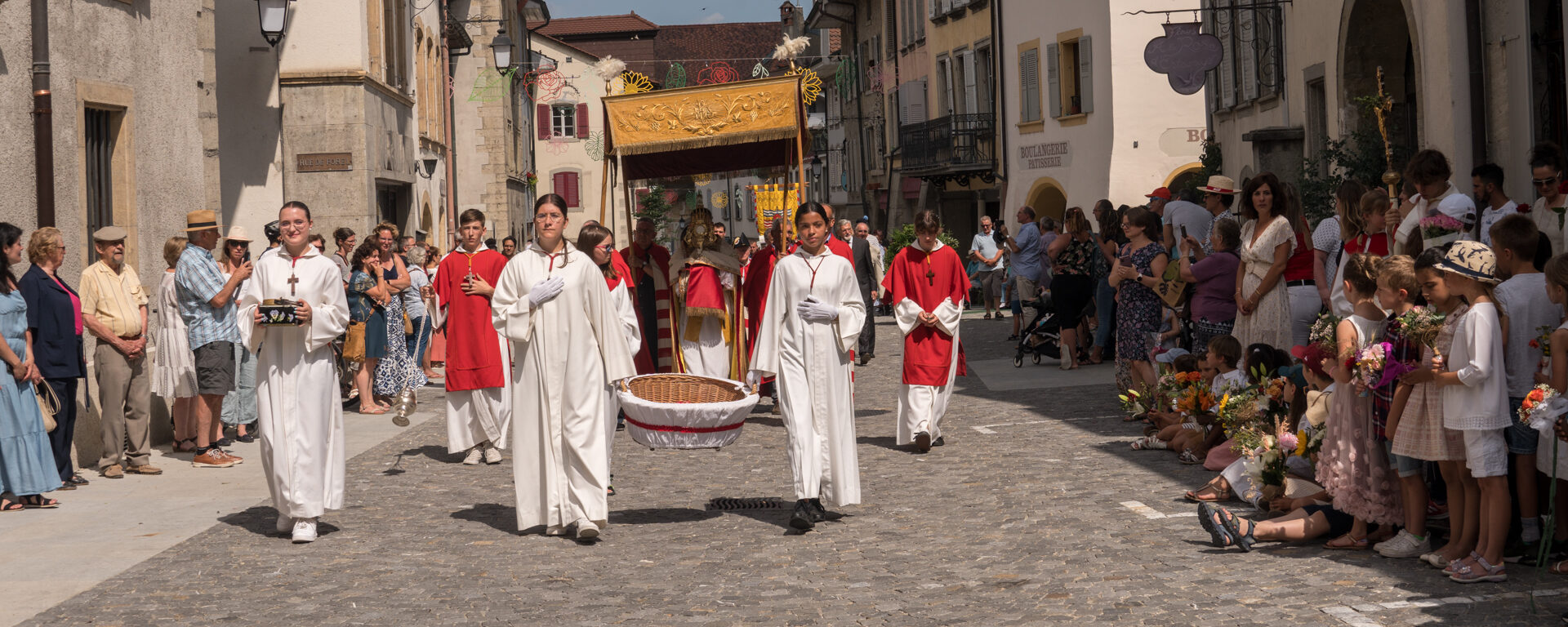 Procession de la Fête-Dieu à Estavayer-le-Lac | © Maurice Page