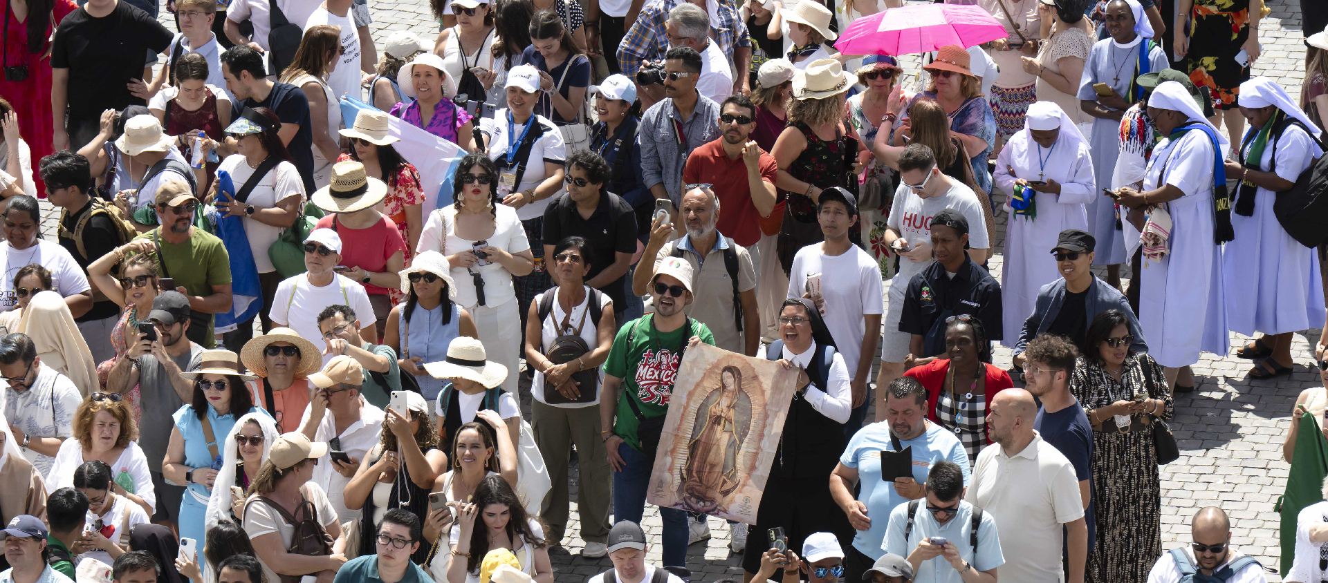 "Le Seigneur nous écoute toujours quand nous le prions", a assuré le pape devant des milliers de fidèles rassemblés place St-Pierre | © Vatican Media