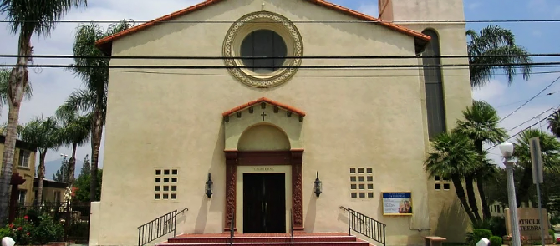 Notre-Dame-Du-Rosaire, LA cathédrale du diocèse de San Bernardino | © Farragutful/Wikimedia/CC_BY_SA_40_CNA