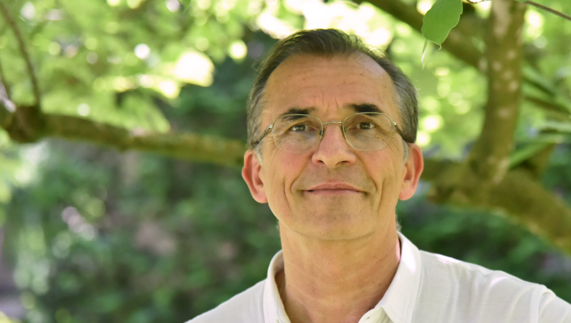 Pour le dominicain Philippe Lefebvre, les arbres tiennent une place centrale dans la Bible | © Raphaël Zbinden