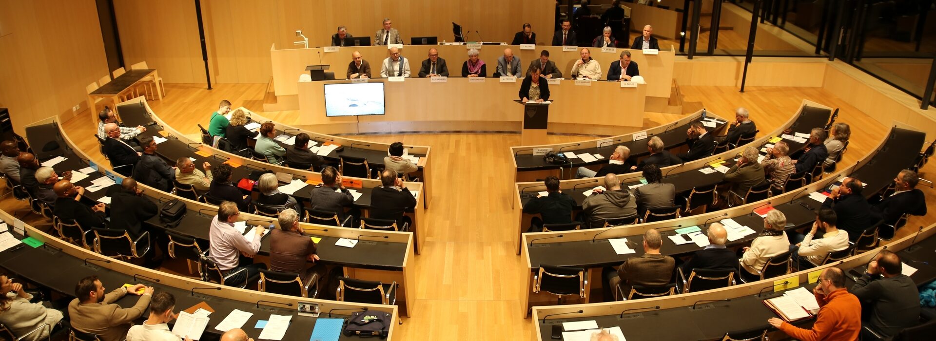 Le canton de Vaud restreindra-t-il ses subventions aux Églises cantonales? | photo: l'assemblée de la FEDEC-VD en décembre 2022 © FEDEC-VD