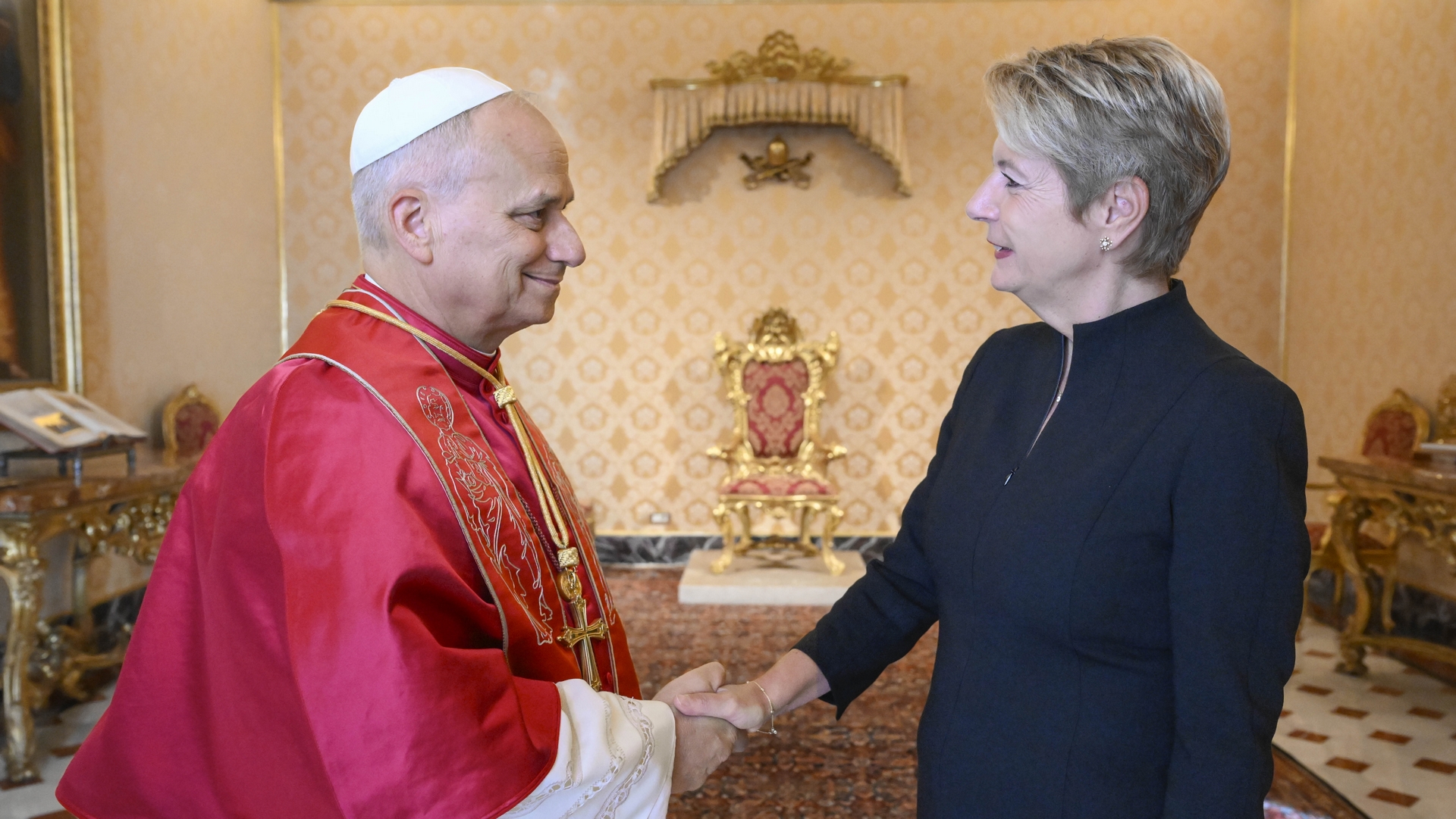 La présidente de la Confédération Suisse Karin Keller-Sutter a rencontré le pape Léon XIV | © Vatican Media 