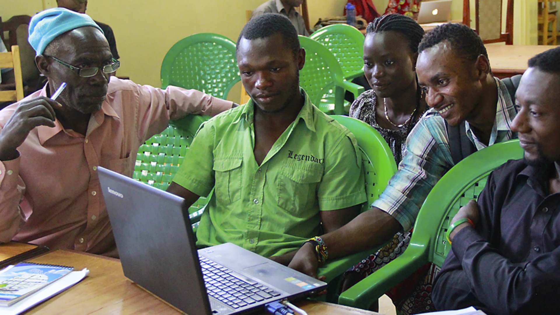 Le programme international d'éducation supérieure en kligne  Jesuit Worldwide Learning  |  www.jc-hem.org