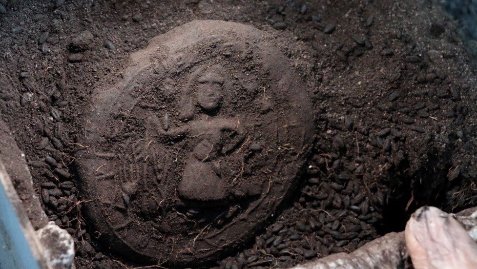 Un des pains eucharistiques découverts en Turquie | capture d'écran Facebook Musée de Karaman