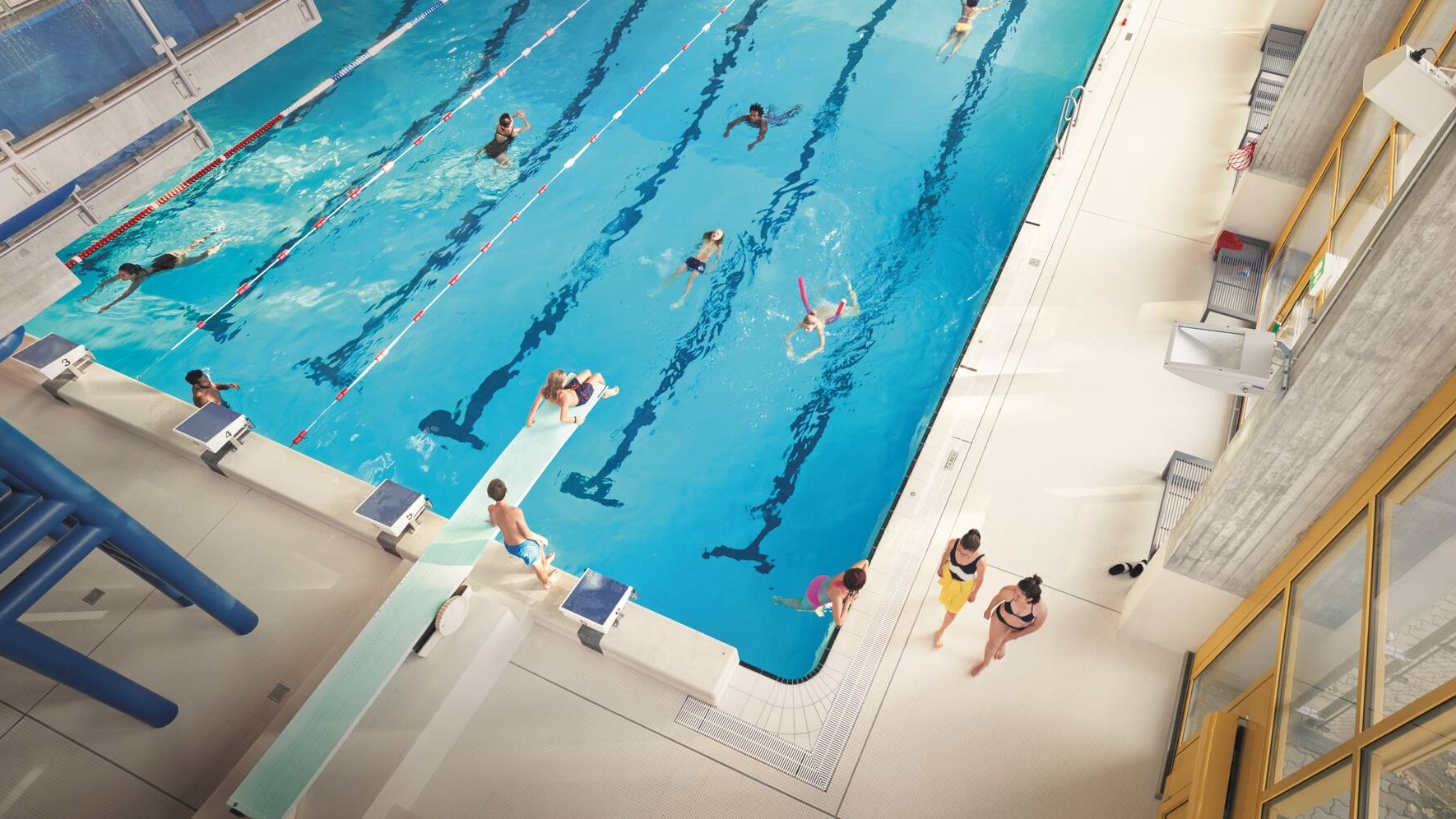 La participation aux cours de piscine ne doit pas être interdit aux élèves voilées | © Caritas-CH 