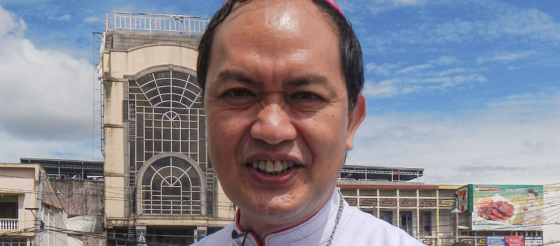 Le cardinal philippin Pablo Virgilio David demande des actions concrètes aux négociateurs de la COP30 pour freiner le réchauffement climatique| Wikimedia commons/Judgefloro/CC BY-SA 4.0