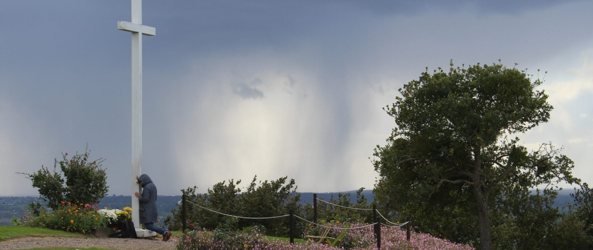 La localité normande de Dozulé est connue pour être le lieu de prétendues apparitions christiques | © Cyrille161/Wikimedia Commons/CC BY-SA 4.0