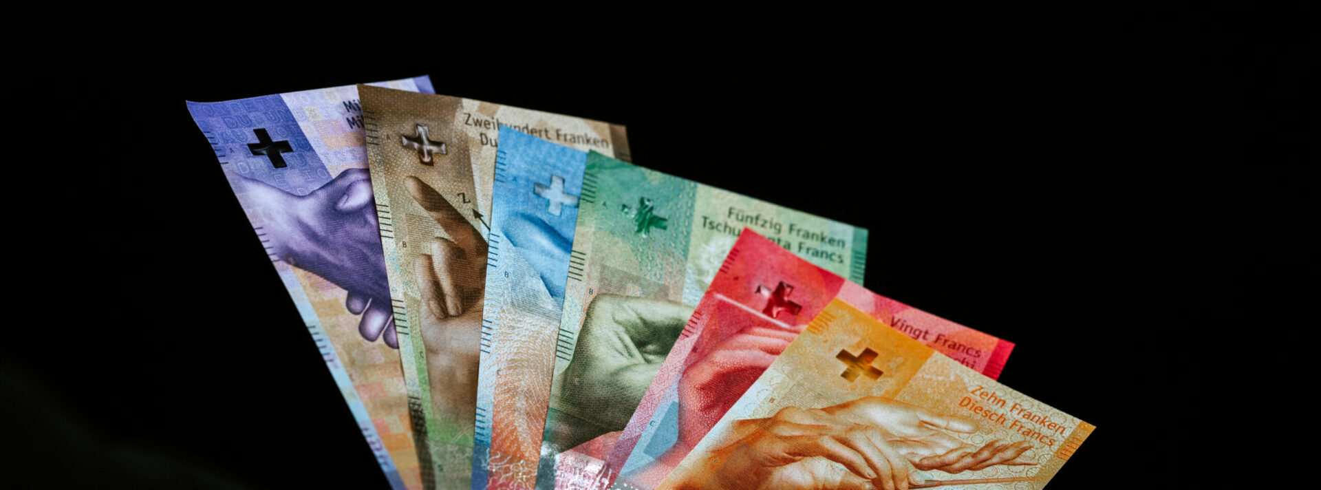 La question de la redistribution de l'argent est régulièrement posée en Suisse | © Claudio Schwarz/Unsplash